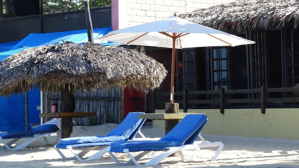 Bar-B-Barn Beach Hotel Negril Bagian luar foto