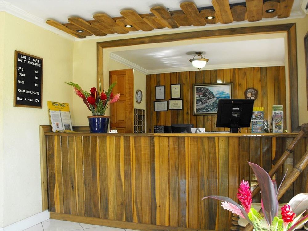 Bar-B-Barn Beach Hotel Negril Interior foto